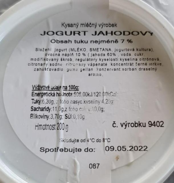 Fotografie - Jogurt jahodový 7% tuku