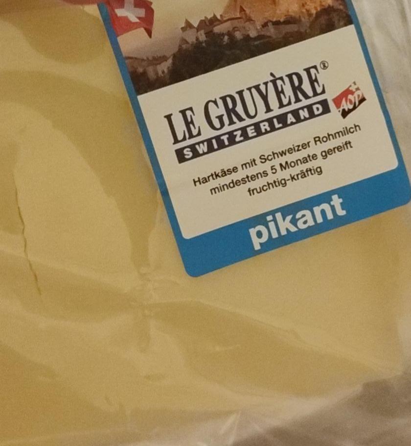Fotografie - sýr pikant Le gruyére