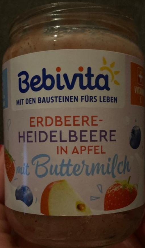 Fotografie - Erdbeere-Heidelbeere in Apfel mit Buttermilch Bebivita