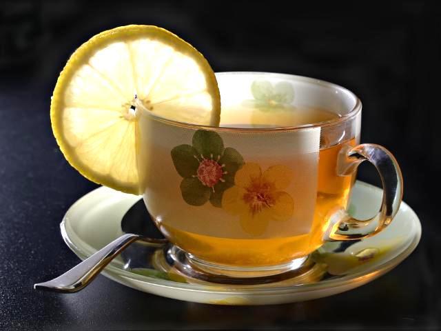 Fotografie - čaj černý s citrónem