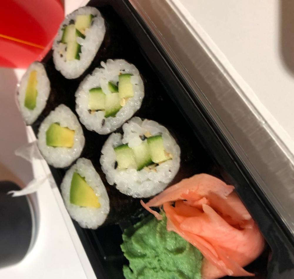 Fotografie - fresh bites sushi time