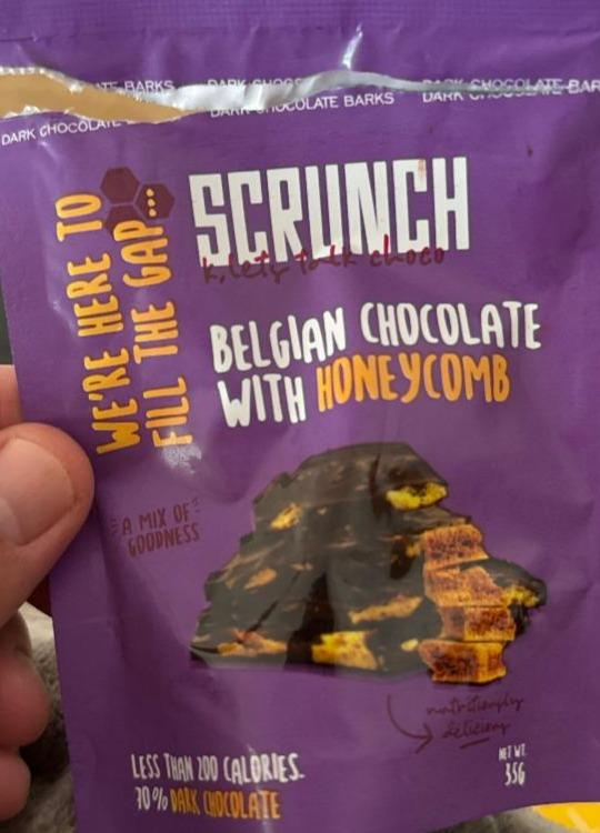 Fotografie - Belgian chocolate with honeycomb Scrunch