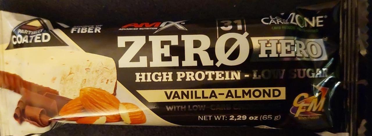 Fotografie - Zero Hero 31% Protein Bar Vanilla-Almond Amix