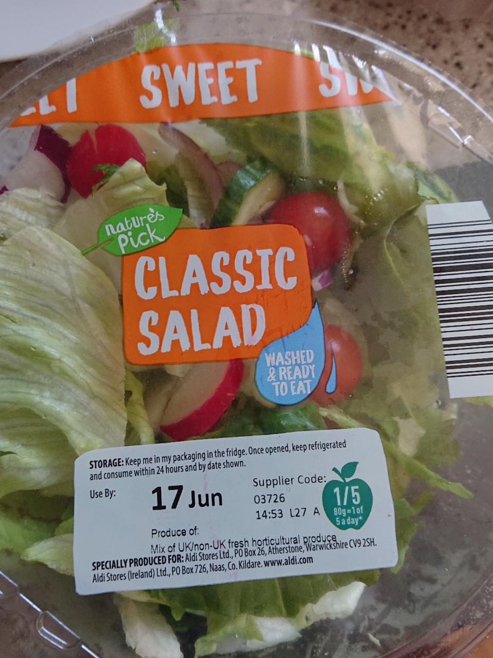 Fotografie - Classic Salad Nature's Pick
