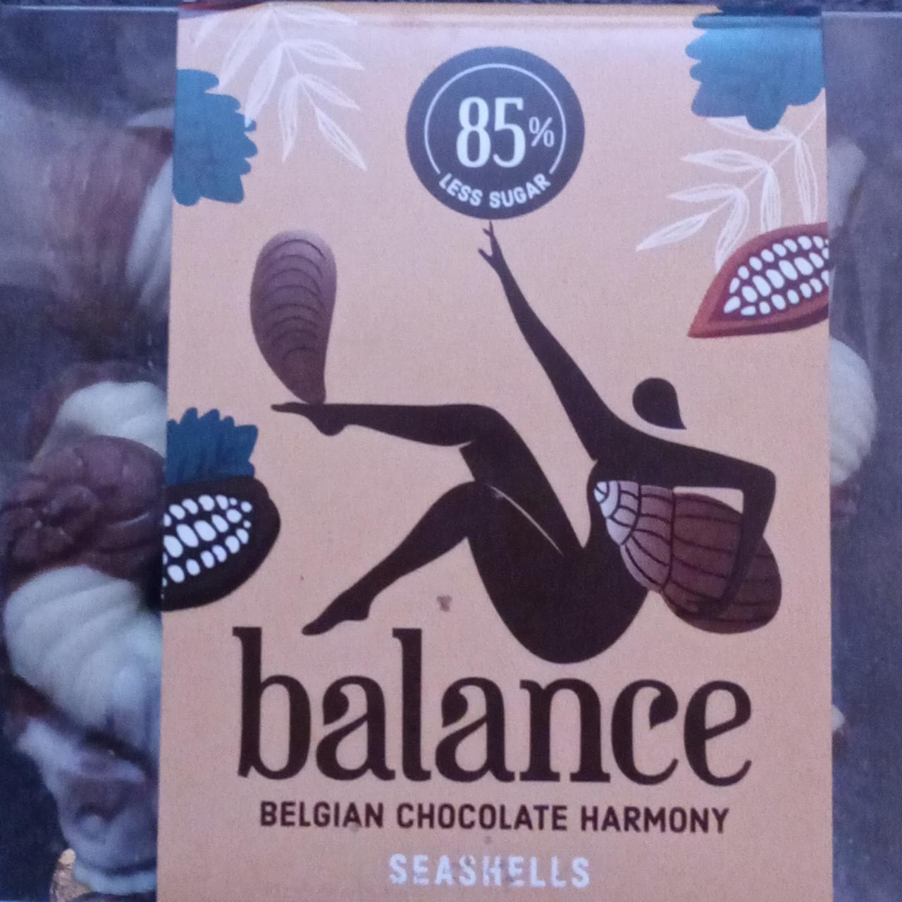 Fotografie - Belgian Chocolate Harmony Seashells Balance