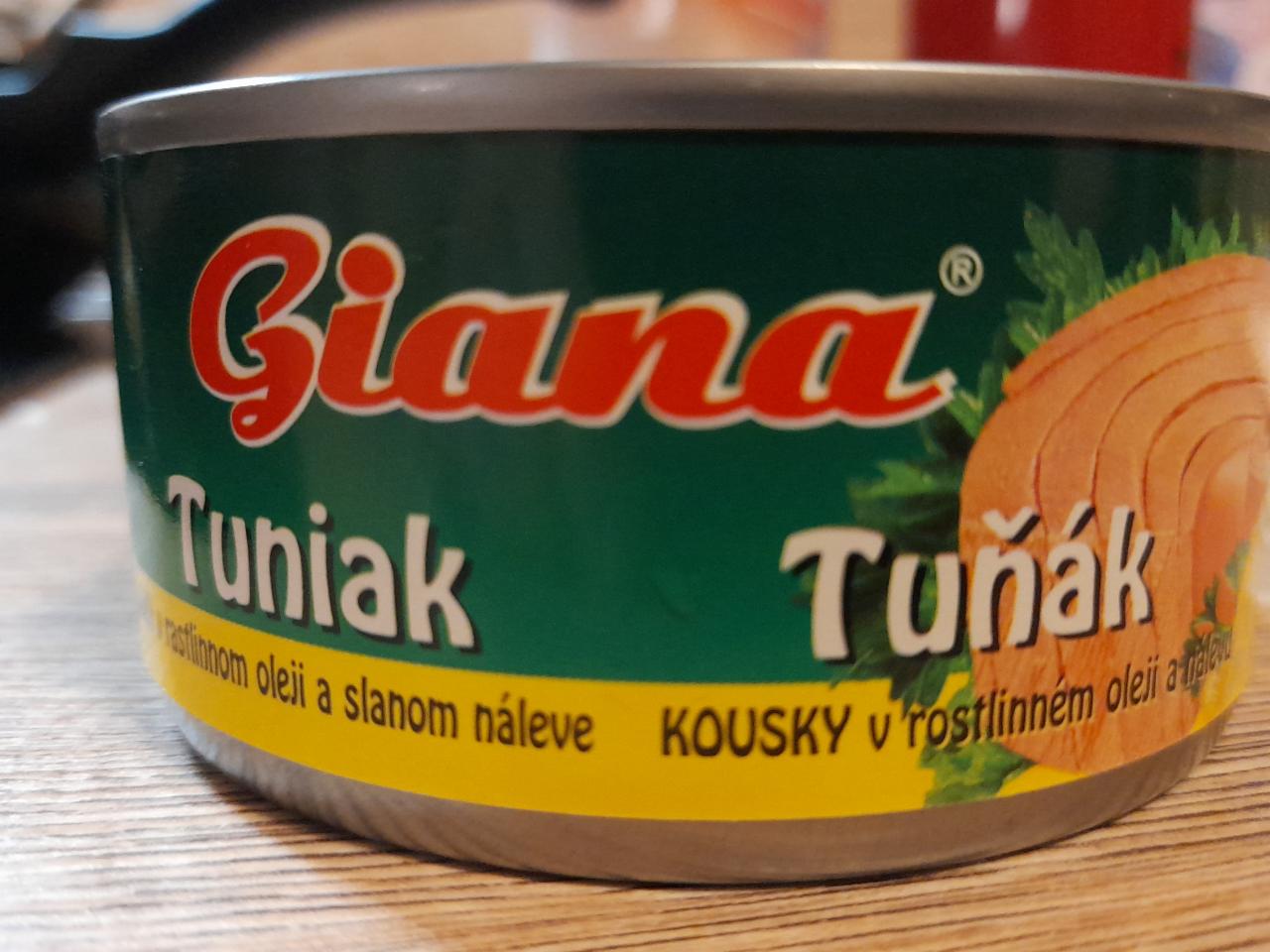 Fotografie - Tuňák kousky v rostlinném oleji a slaném nálevu Giana