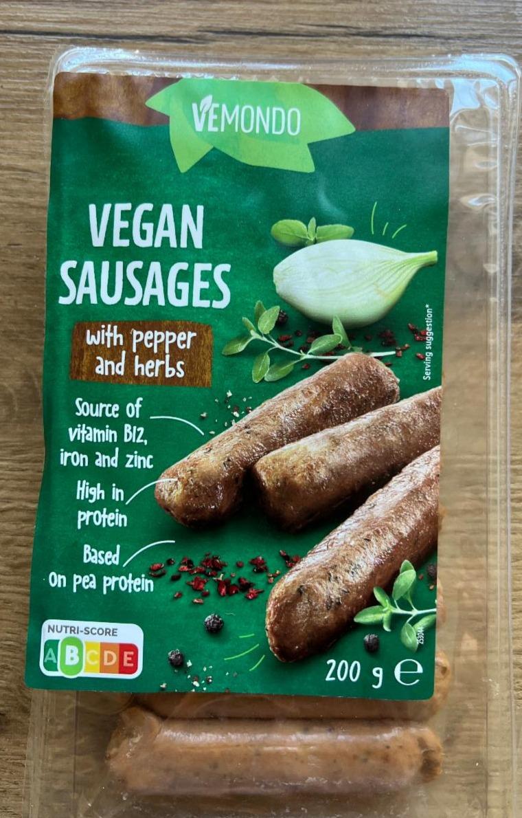 Fotografie - Vegan sausages with pepper and herbs Vemondo
