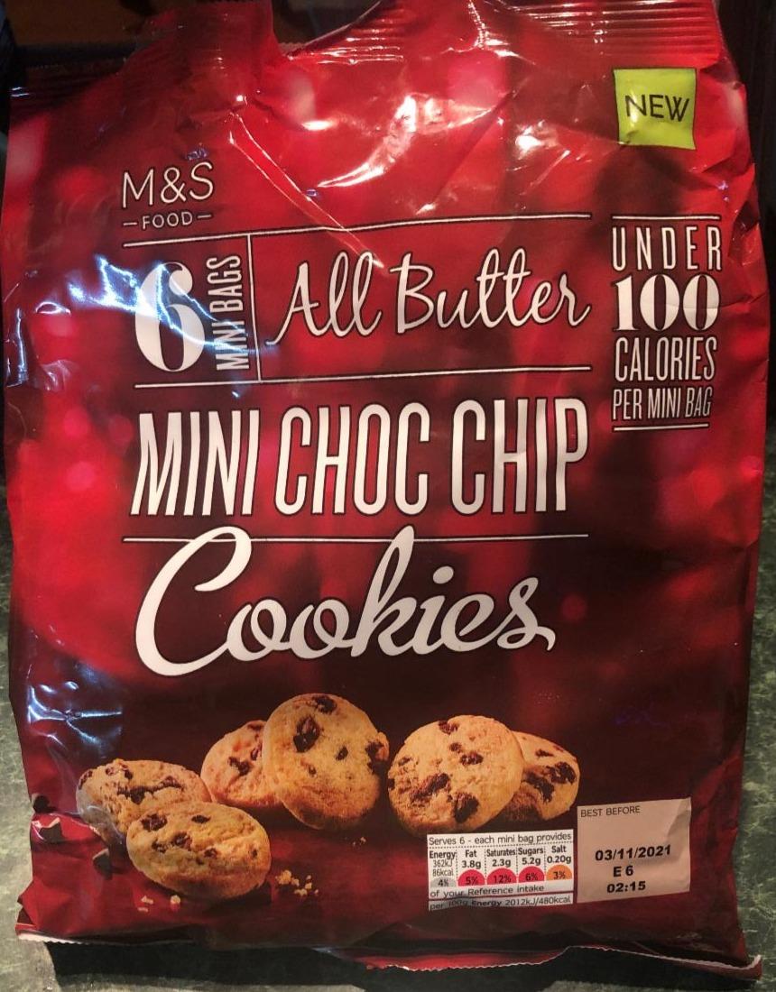 Fotografie - All Butter Mini Choc Chip Cookies M&S Food