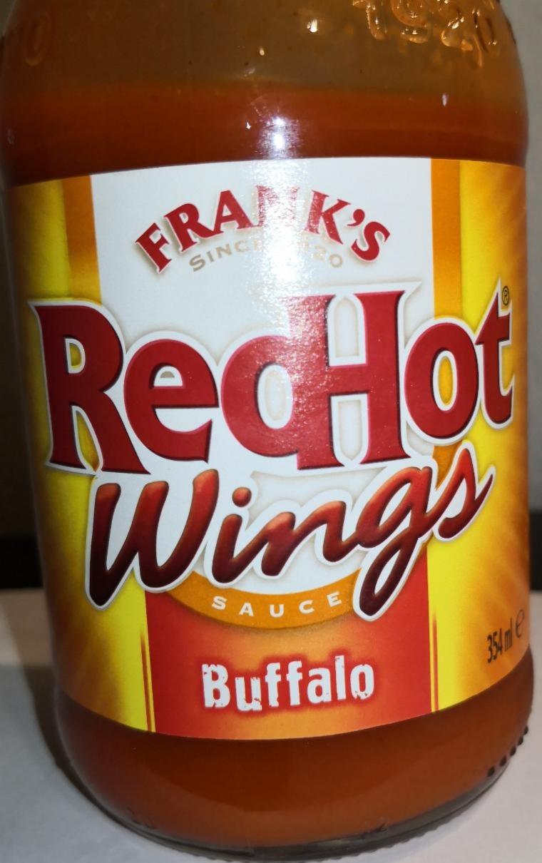 Fotografie - RedHot Wings Sauce Buffalo Frank's