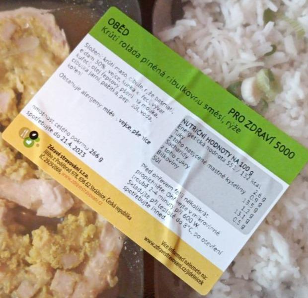Fotografie - Krůtí roláda plněná cibulkovou směsí, rýže Zdravé stravování