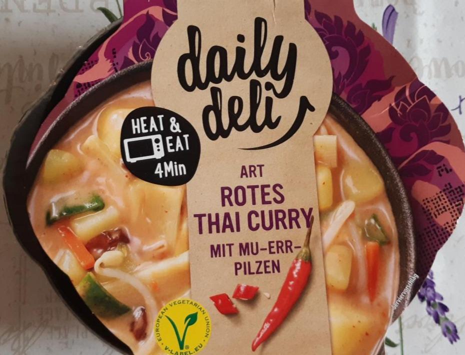 Fotografie - Art Rotes Thai Curry mit Mu-err-pilzen Daily deli