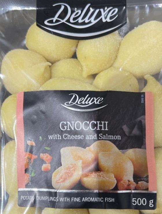 Fotografie - Gnocchi with cheese and salmon Deluxe