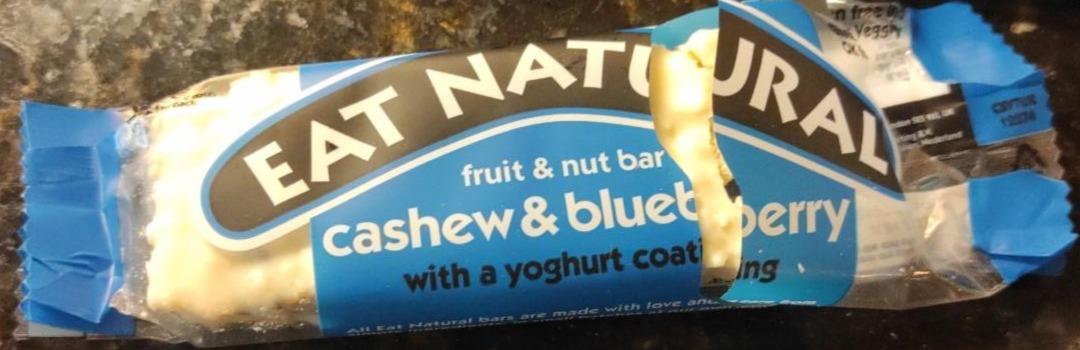 Fotografie - Fruit Nut Bar Cashew & Blueberry with a yoghurt coating Eat Natural