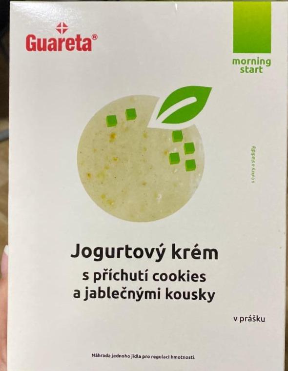 Fotografie - Jogurtový krém s příchutí cookies a jablečnými kousky Guareta