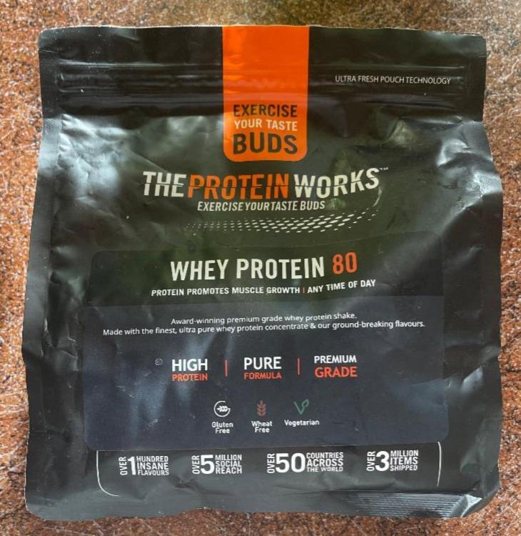 Fotografie - Whey Protein 80 Cheeky Choc Coconut The Protein Works