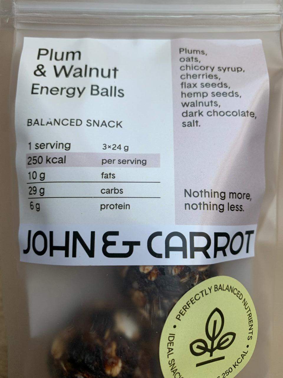 Fotografie - Plum & Walnut Energy Balls John & Carrot