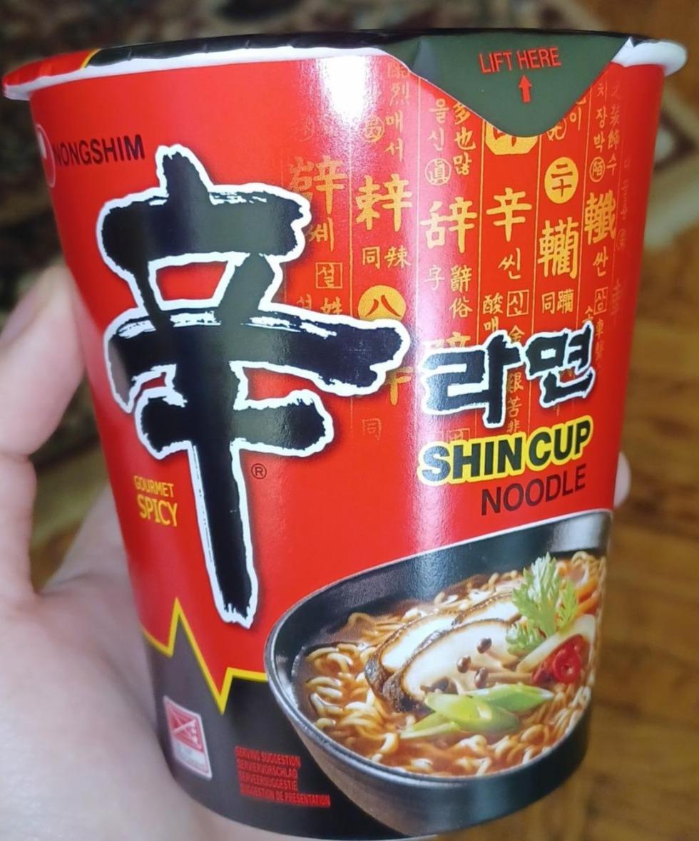 Fotografie - Instantní nudlová polévka Shin Cup pálivá Nongshim