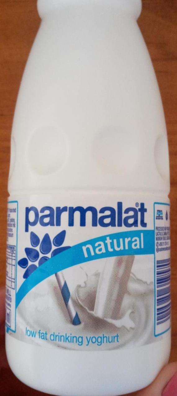 Fotografie - Low Fat Drinking Yoghurt Natural Parmalat