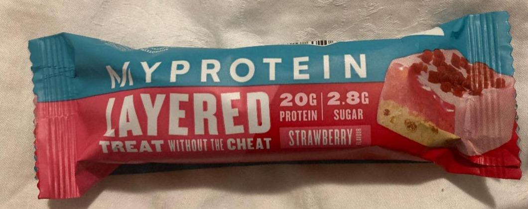 Fotografie - Layered Strawberry Protein bar Myprotein
