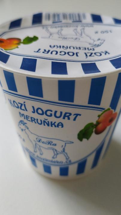Fotografie - kozí jogurt meruňka DoRa