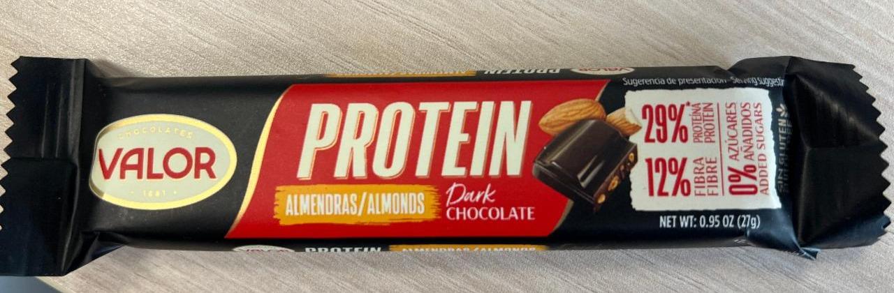 Fotografie - Protein Almonds Dark Chocolate Valor