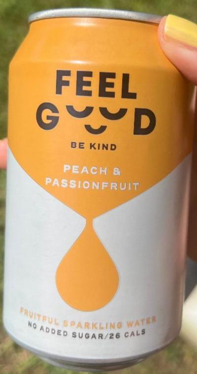 Fotografie - Fruitful sparkling water Peach & Passionfruit Feel Good