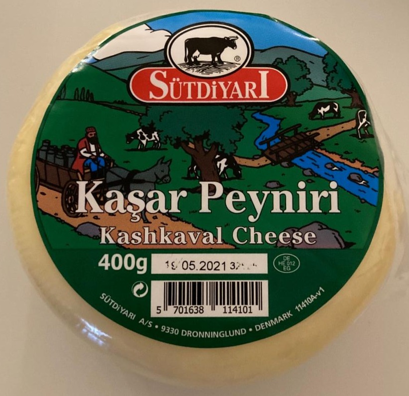 Fotografie - Kashkaval Cheese Kasar Peyniri Sutdiyari