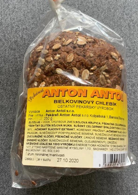 Fotografie - bílkovinový chléb Anton Antol