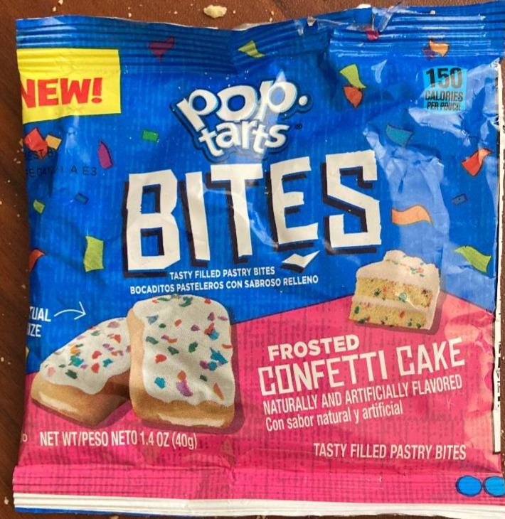 Fotografie - Bites Frosted Confetti Cake Pop-Tarts