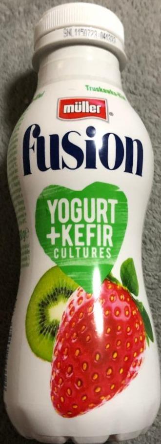 Fotografie - Fusion Yogurt+Kefir jahoda-kiwi Müller