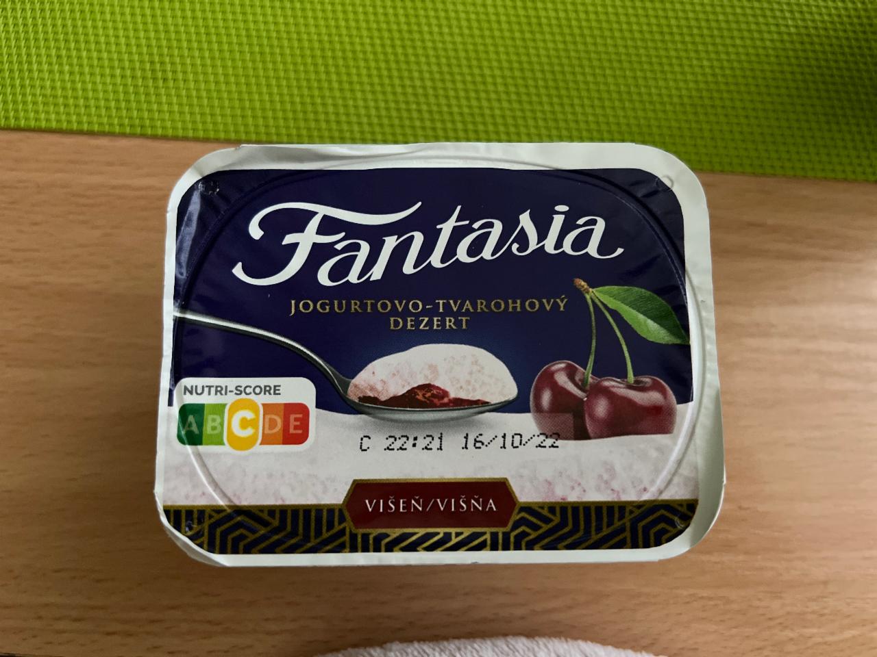 Fotografie - Jogurtovo-tvarohový dezert višeň Fantasia