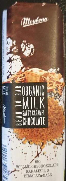 Fotografie - Organic milk salty caramel chocolate