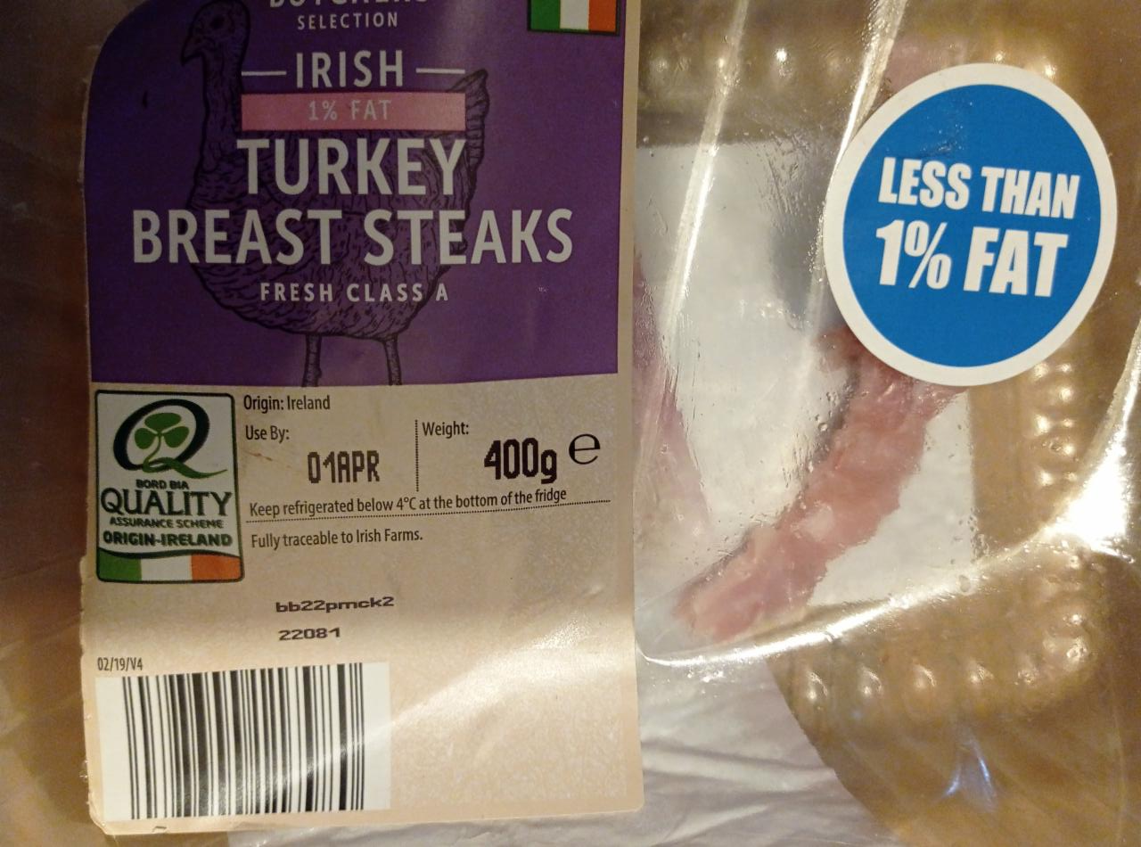 Fotografie - Irish fresh Turkey breast Steaks