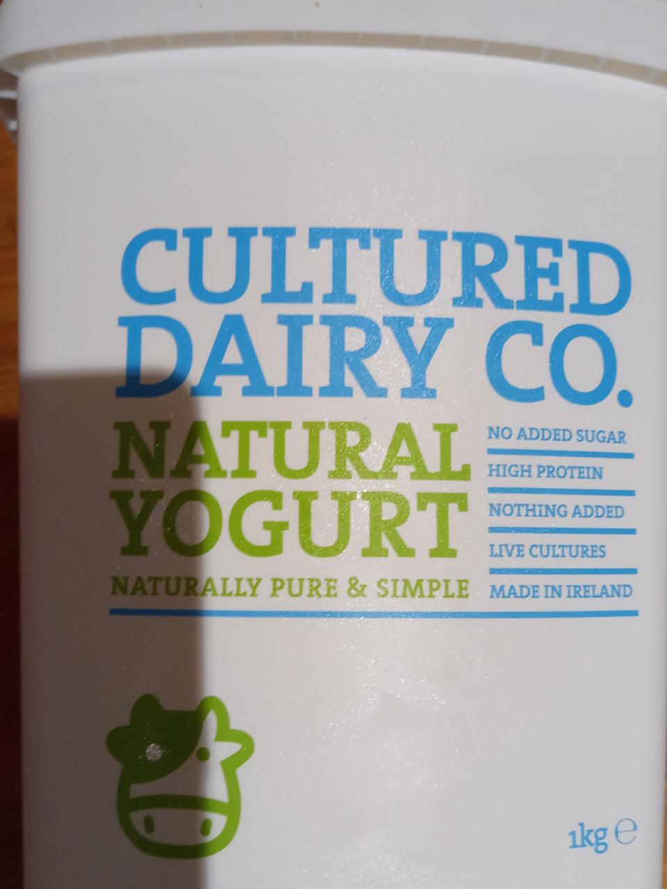 Fotografie - Natural Yogurt Cultured Dairy Co.