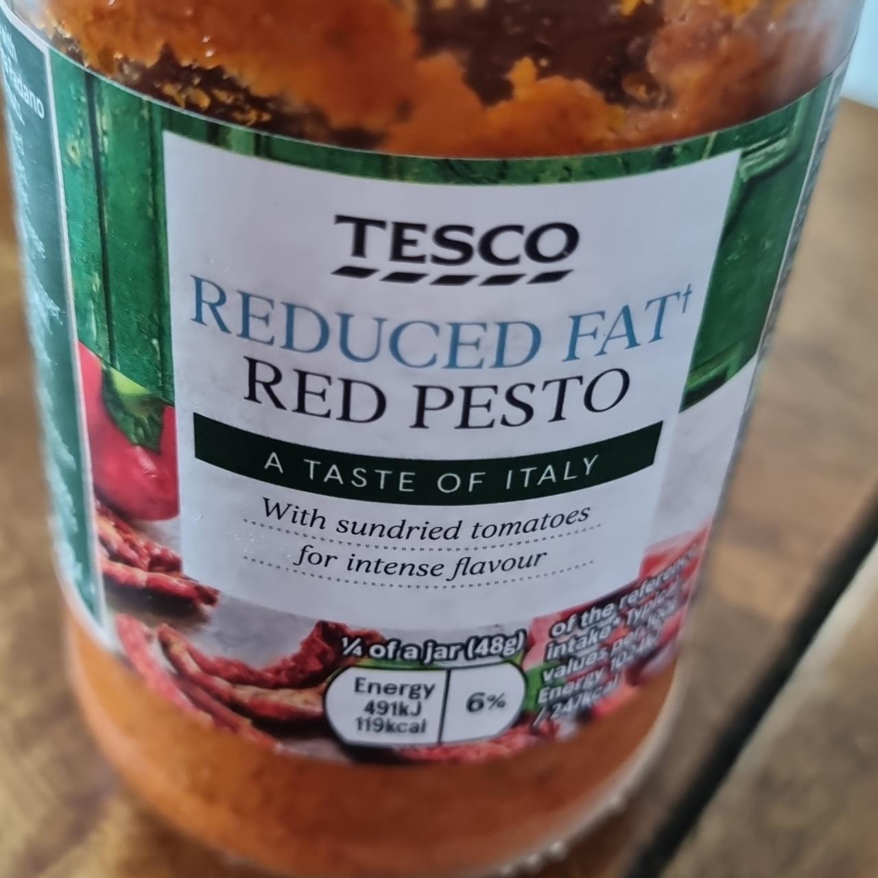 Fotografie - Reduced fat Red pesto Tesco