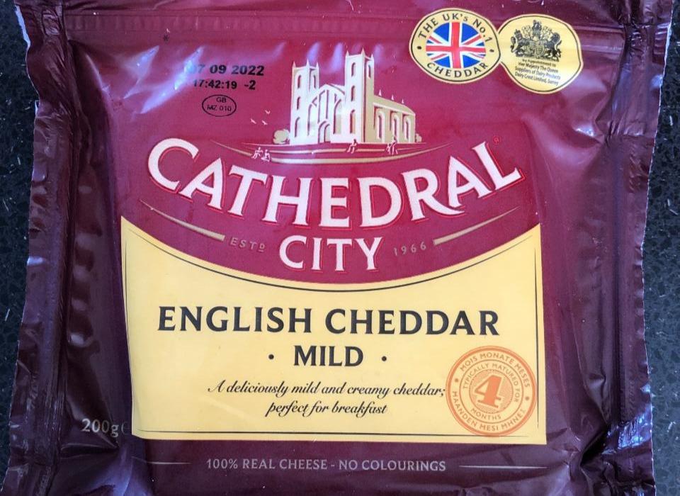 Fotografie - English Cheddar mild Cathedral City