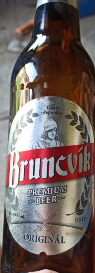 Fotografie - Premium Beer Original 3,9 % Bruncvík