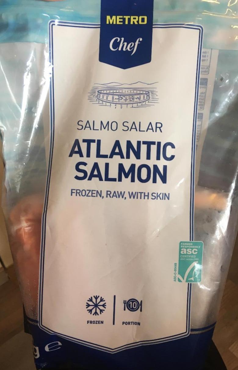 Fotografie - Atlantic salmon frozen, raw, with skin Metro Chef