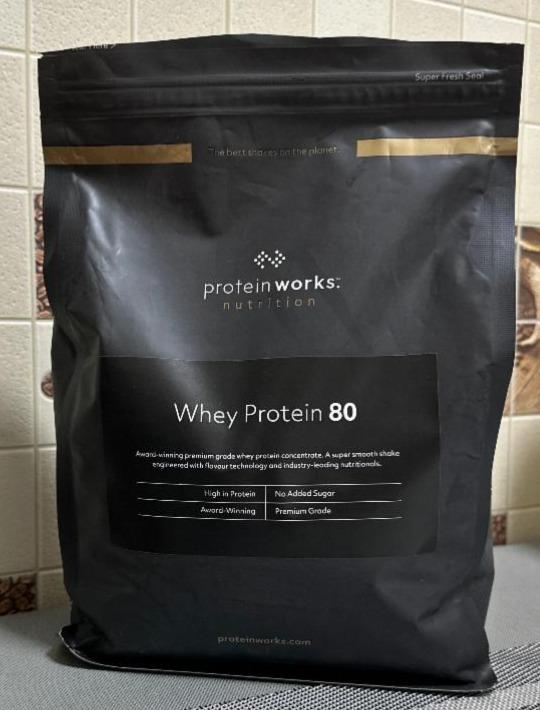 Fotografie - Whey Protein Cookies & Cream The Protein Works