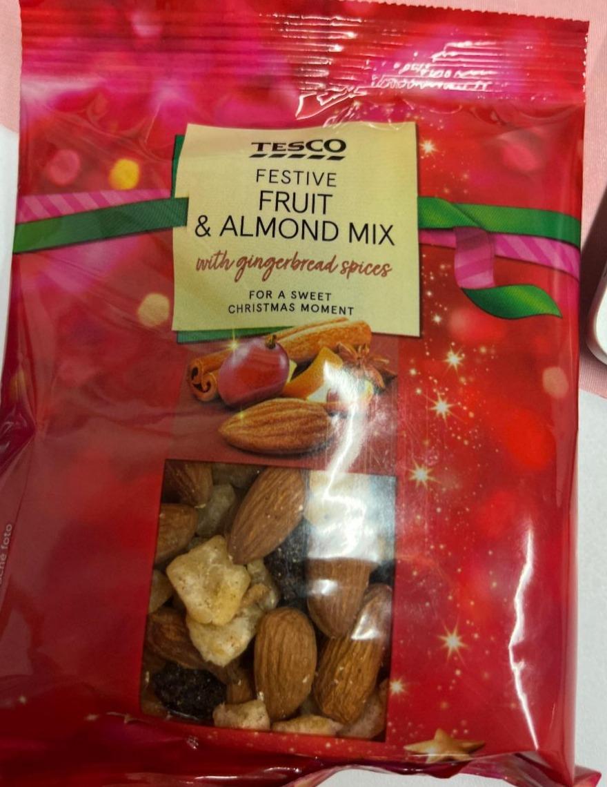 Fotografie - Festive Fruit & Almond Mix Tesco