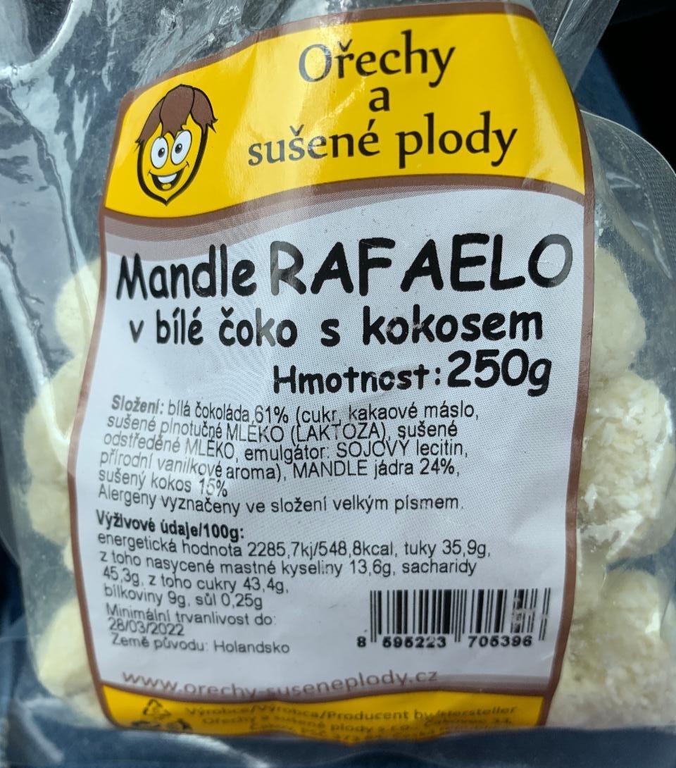 Fotografie - Mandle Rafaelo v bílé čoko s kokosem Ořechy a sušené plody