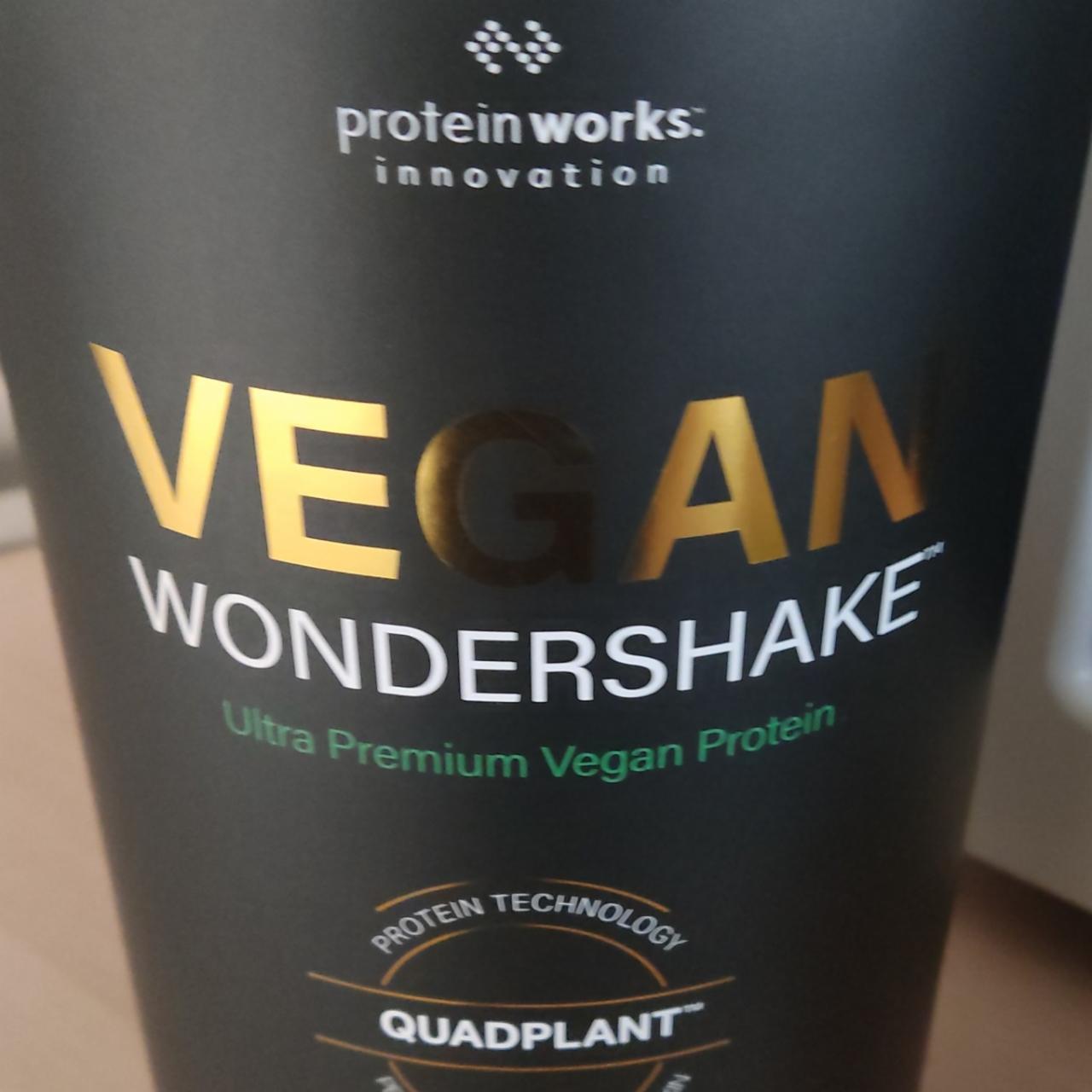 Fotografie - Vegan Wondershake Strawberries & Cream Protein Works