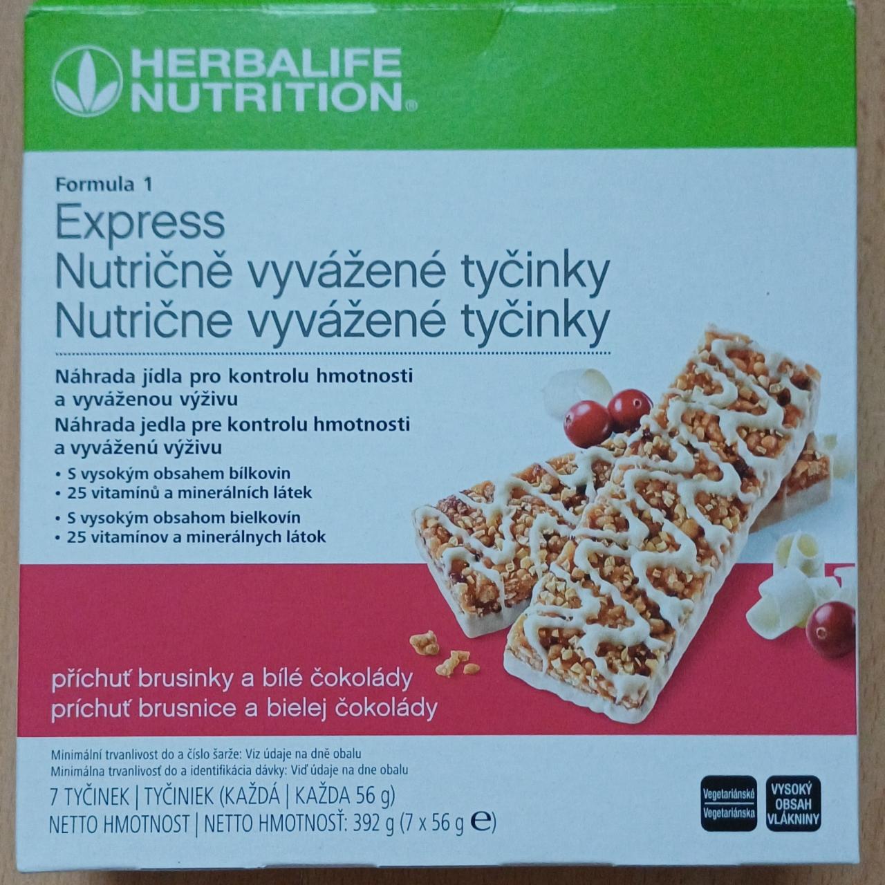 Fotografie - Nutričně vyvážené tyčinky příchuť brusinky a bílé čokolády Herbalife Nutrition