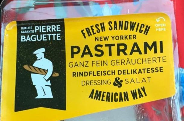 Fotografie - Fresh sandwich New yorker Pastrami Pierre Baguette