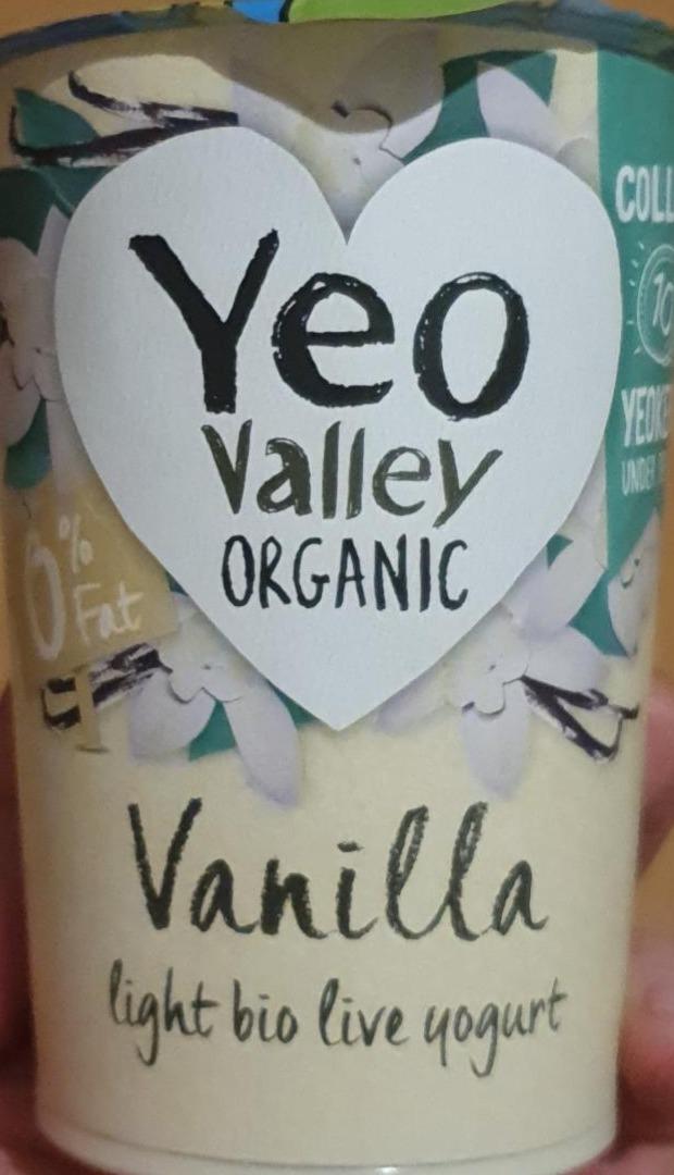 Fotografie - Yeo Valley Organic Vanilla light bio live yogurt