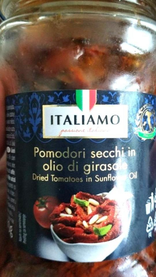 Fotografie - Pomodori secchi in olio di girasole (sušená rajčata ve slunečnicovém oleji) Italiamo