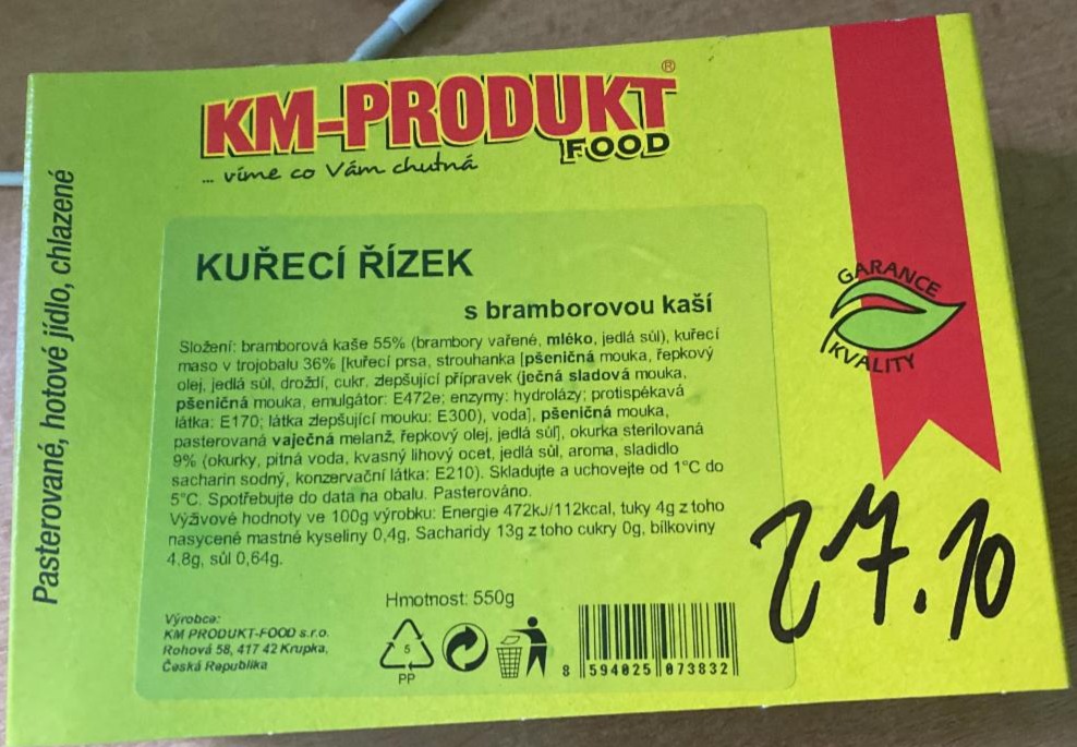 Fotografie - Kuřecí řízek s bramborovou kaší KM-produkt