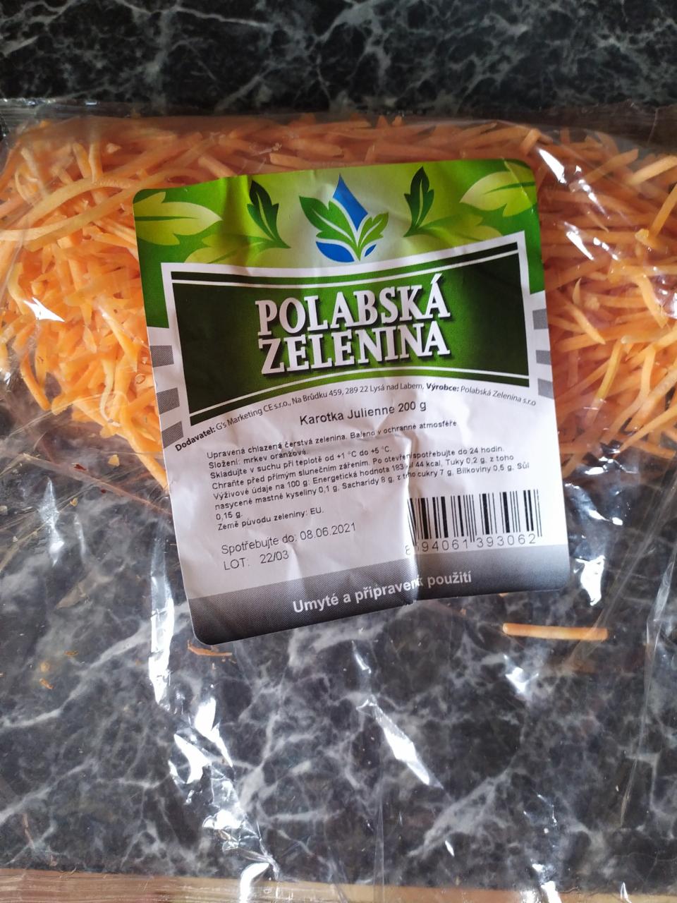 Fotografie - Polabská zelenina mrkev oranžová