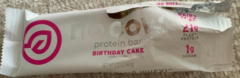 Fotografie - Protein Bar Birthday Cake No Cow