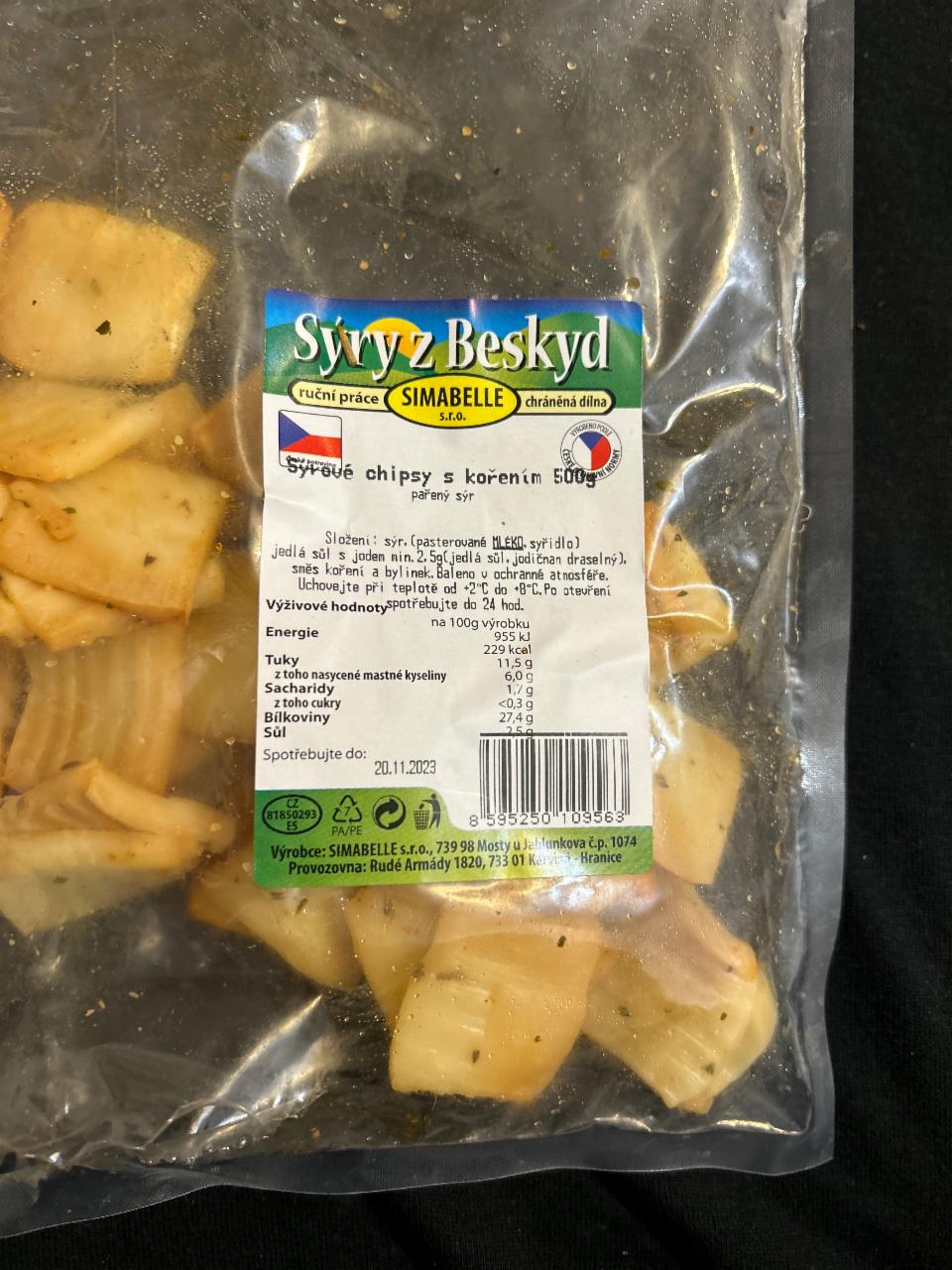 Fotografie - Sýrové chipsy s kořením Sýry z Beskyd